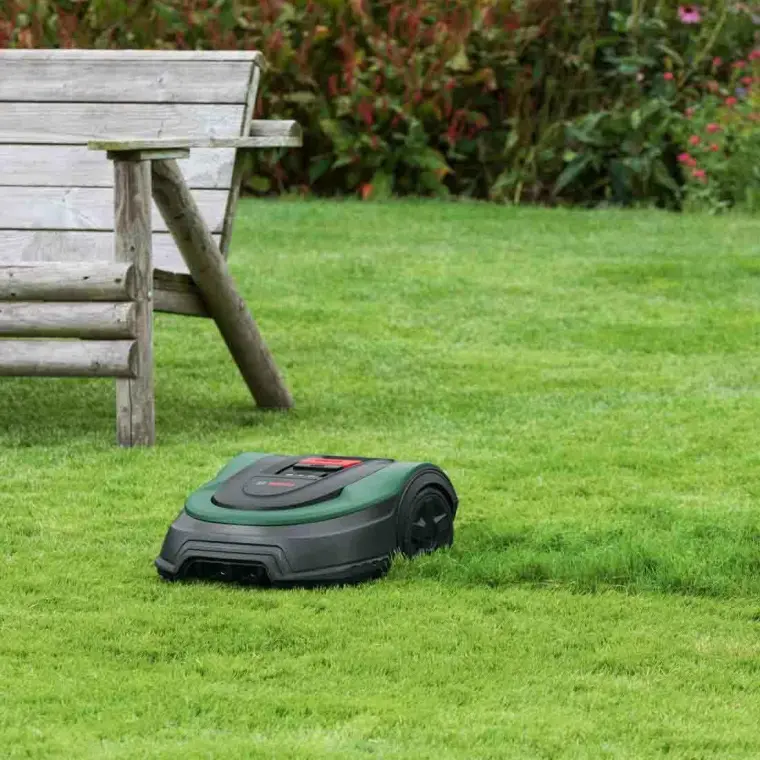 tondeuse robot comment ça marche pour tondre la pelouse