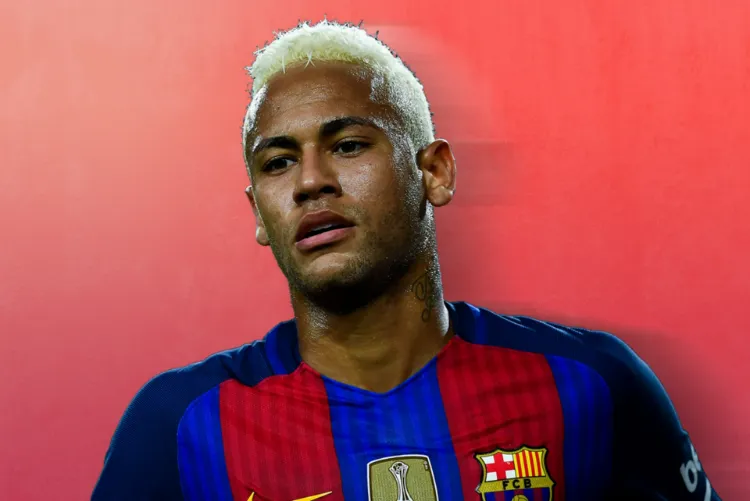 Neymar coupe de cheveux courte