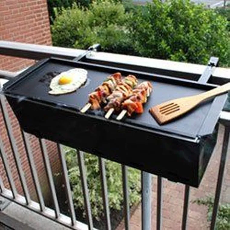 aménagement barbecue balcon planche