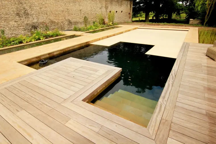 couverture piscine bois jardin 