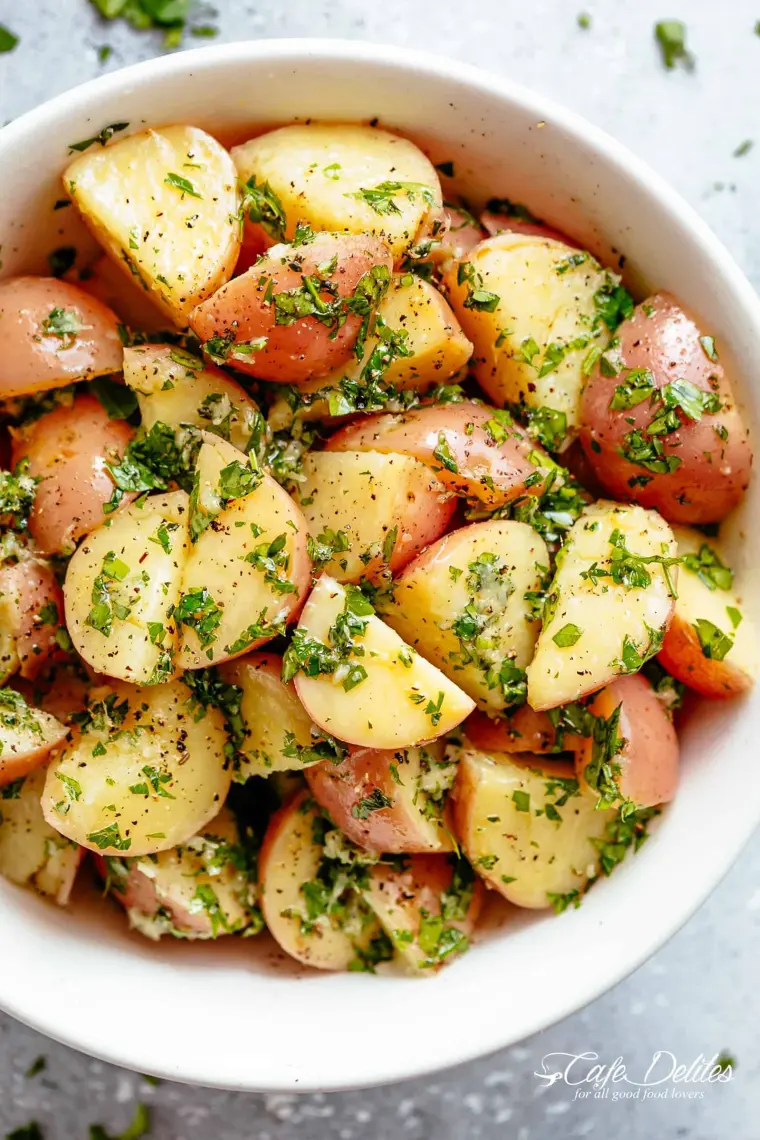 accompagnement original pour barbecue salade de pommes de terre rouges