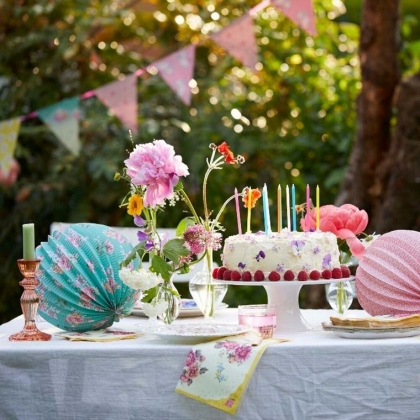 belle deco anniversaire jardin