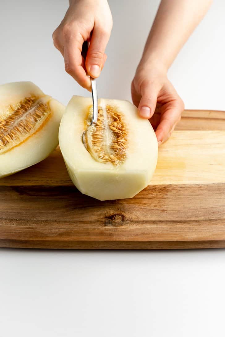 comment enlever les graines d'un melon