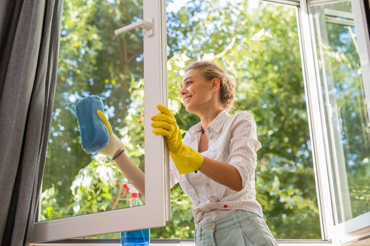 astuces pour laver les vitres et les garder propres