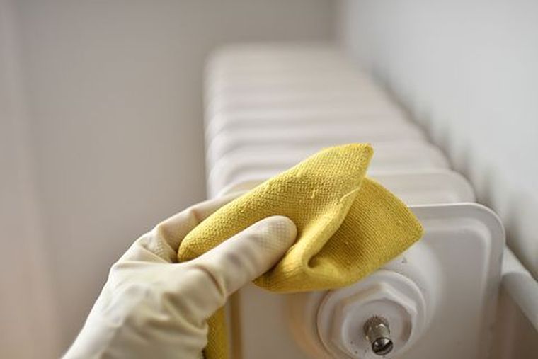 Comment nettoyer les radiateurs en fonte sans les démonter ? Designmag.fr Intérieur, Meubles