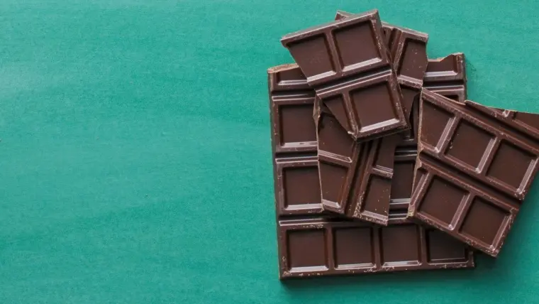 bienfaits du chocolat noir anti-rides femme après 50 ans