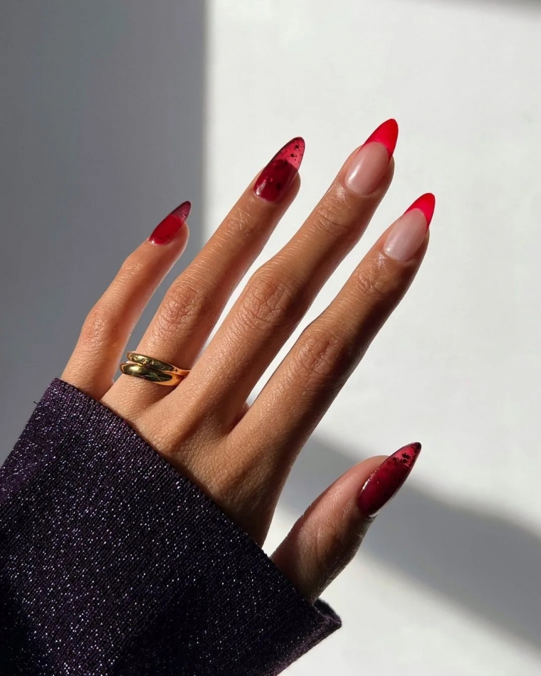 déco ongles gel tendance 2023 en rouge