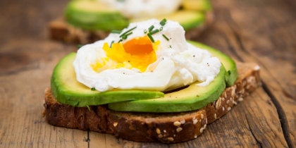 petit déjeuner perte poids oeuf avocat avoine