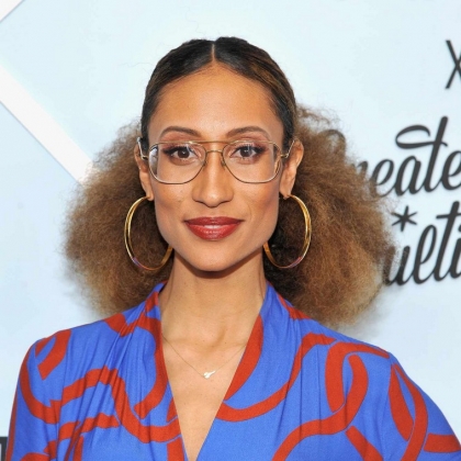 coupe de cheveux femme 40 ans avec lunettes