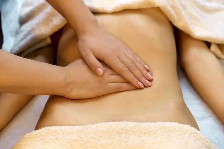 massage abdominal