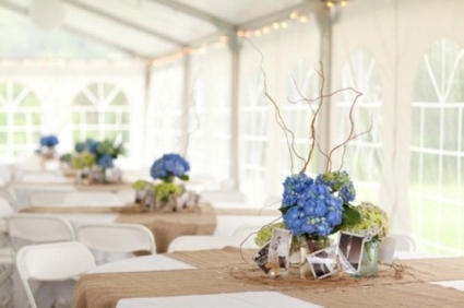Fleurs bleus decoration table mariage