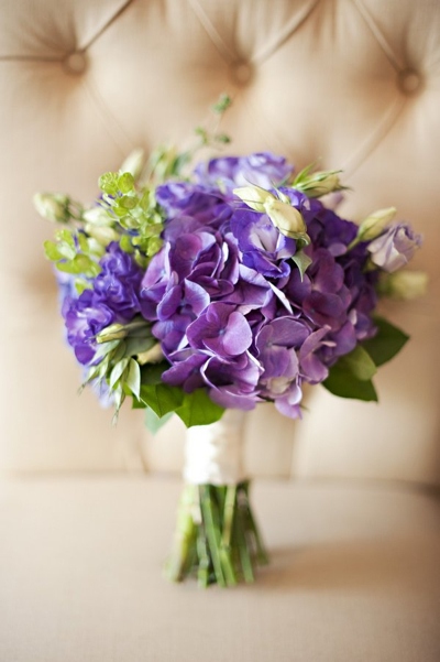 Petit bouquet mariee violet