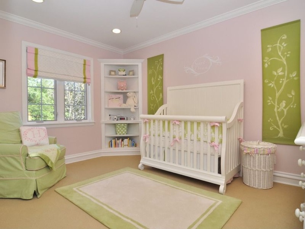 Vert rose pale chambre bebe