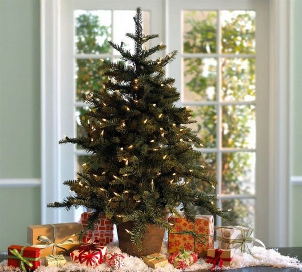 arbre-de-Noël-sapin-guirlandes-lumineuses