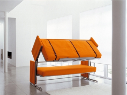 canapé-convertible-lits-superposés-orange-design-élégant