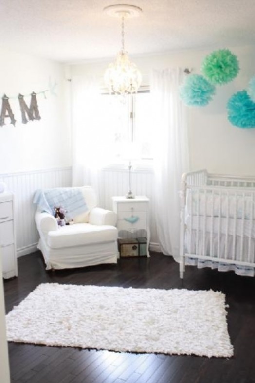 chambre bébé  tout blanc
