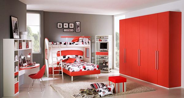chambre enfant rouge armoire