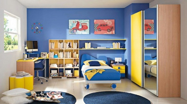 chambre enfants bleue accents jaunes