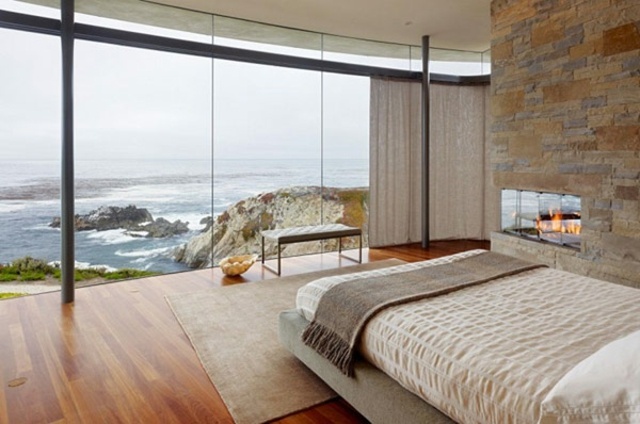 chambres-coucher-design-moderne-luxe-cheminee-vue-mer-poteau-acier