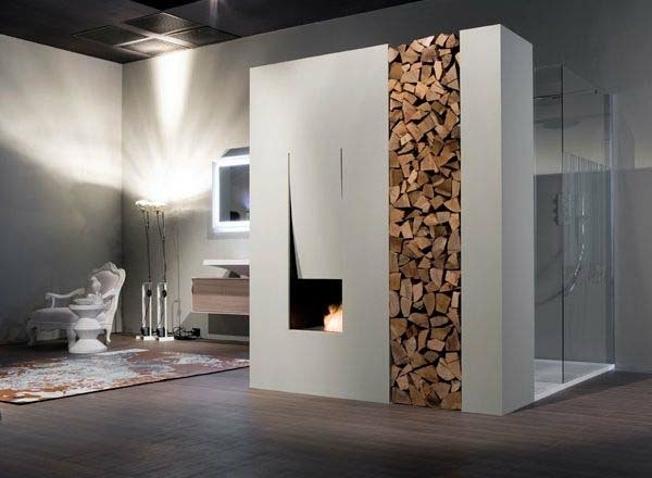cheminée design avec espace rangement petit bois