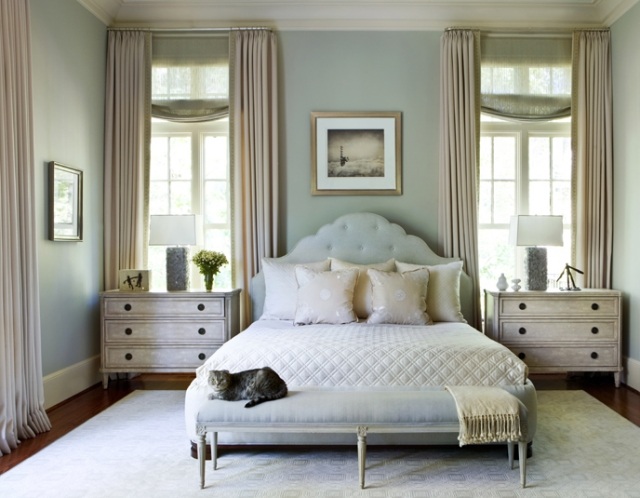 couleur-chambre-coucher-combinaisons-rideaux-beiges-linge-lit-blanc couleur chambre