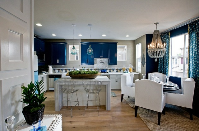 cuisine salle manger lustre blanc bleu