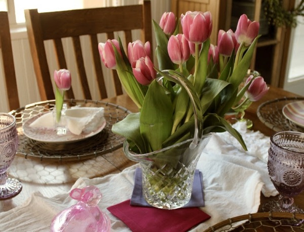 déco fleurs pour paques tulipes rouges