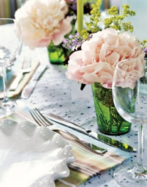 deco table fleurs roses