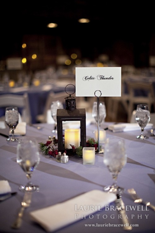 decoration table mariage hiver lanterne marque places