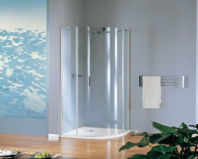 Installation un receveurs douche à l'italienne vitres 