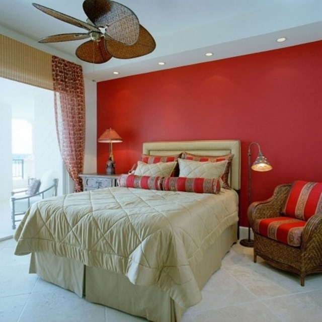 décoration-chambre-couleur-rouge-idée-originale-mur-luminaire