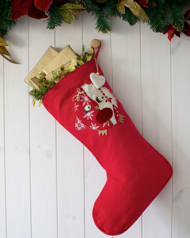 décoration-noël-chaussettes-DIY-couleur-rouge