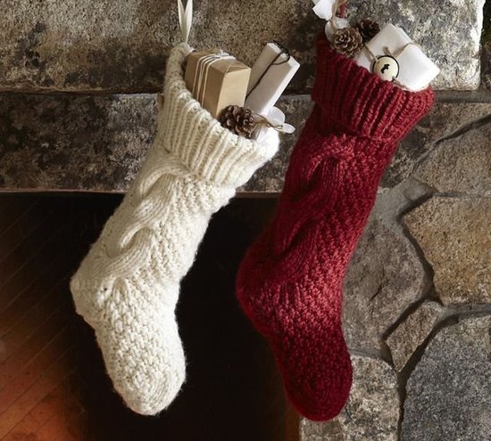 décoration-noël-chaussettes-DIY-tricoter-rouge-blanc