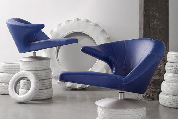 fauteuil pivotant Parabolica bleu foncé