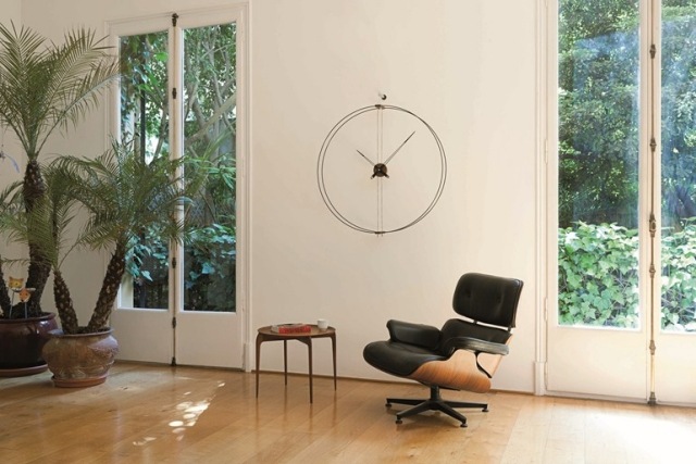 horloge-design-BARCELONA-nomon-transparente-élégante