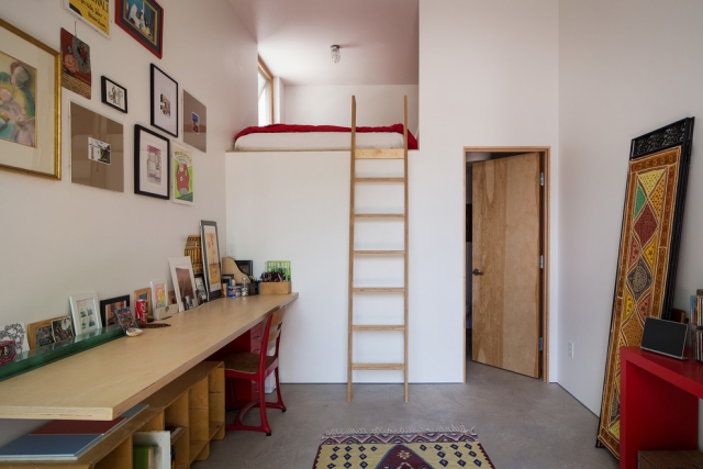 idée-aménagement-intérieur-petit-studio-mezzanine
