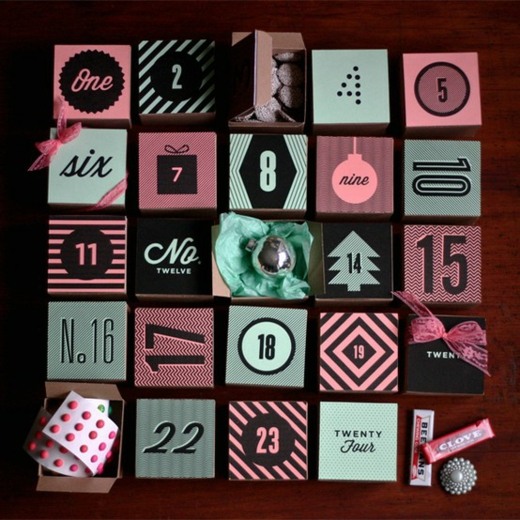 idée-déco-Noël-calendrier-Avent-couleurs-atypiques
