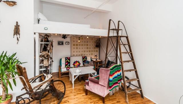 lit-mezzanine-2-places-gagner-de-l`espace-echelle-canape