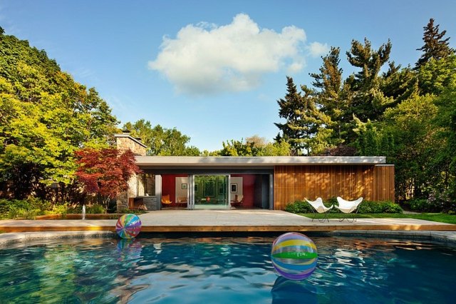 maison avec piscine à Toronto par tongtong