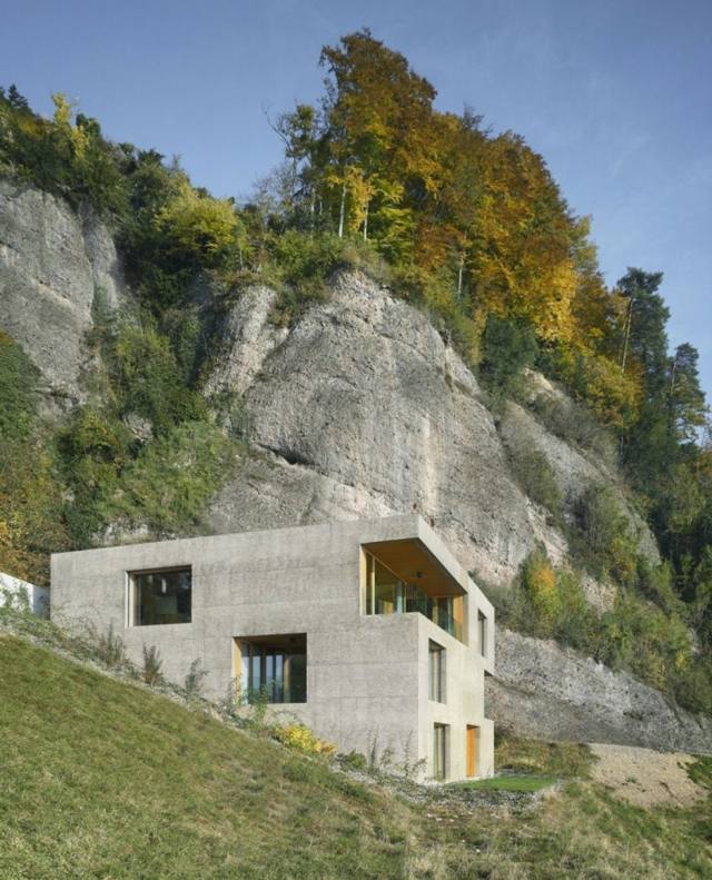 maison moderne Suisse montagne