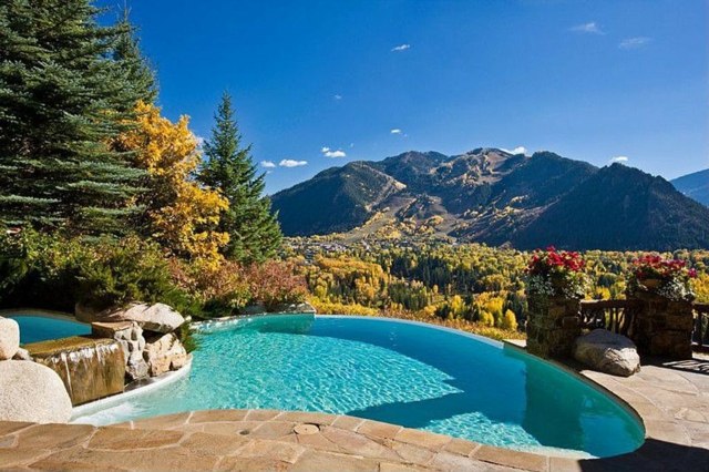 piscine vue montagne