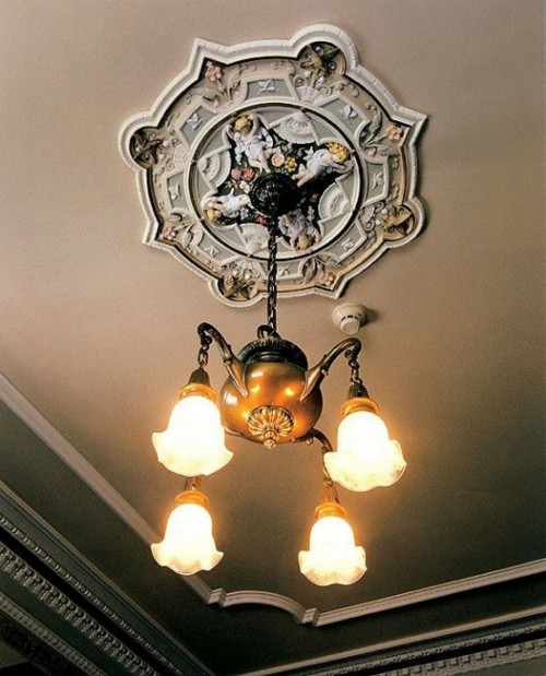 plafond vintage retro antique lustre medaillon orne
