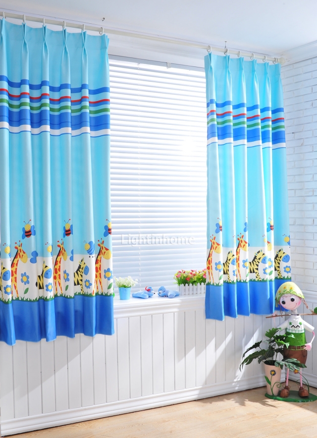 rideaux-chambre-bébé-idée-originale-thème-animal