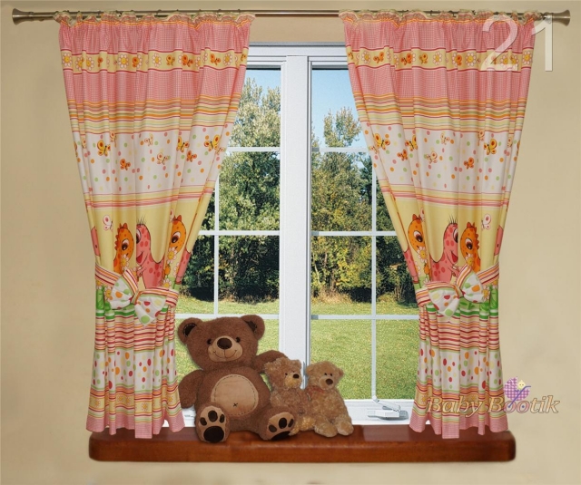 rideaux-chambre-bébé-idée-originale-thème-animaux