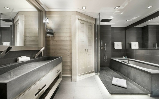salle de bain pierre naturelle grise
