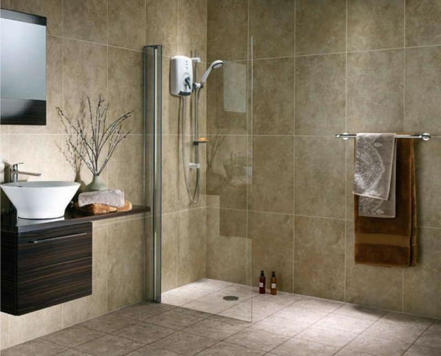 La salle de bains contemporaine obligatoirement une douche pareille élégance 