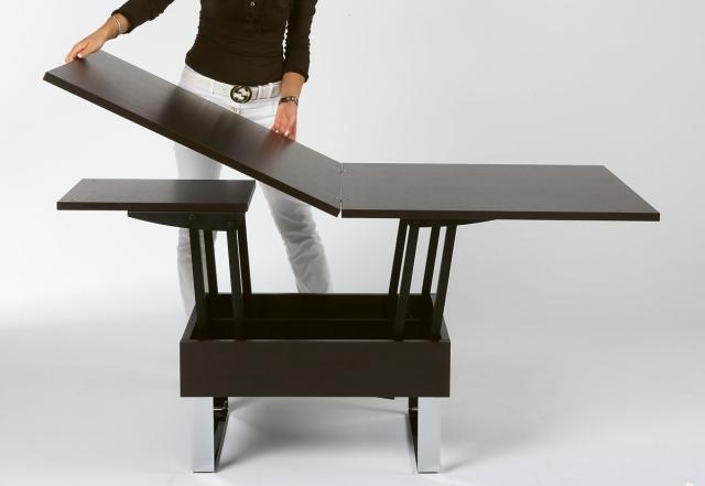 table-basse-relevable-idee-originale-extensible-bois