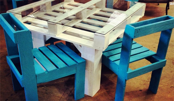 table chaises couleur palette