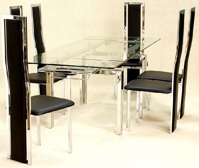 table-extensible-idée-originale-forme-rectangulaire-verre-chaises-cuir
