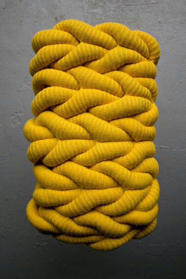 tabourets design jaune original